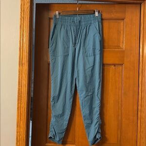 The North Face Rouched Ankle Pant